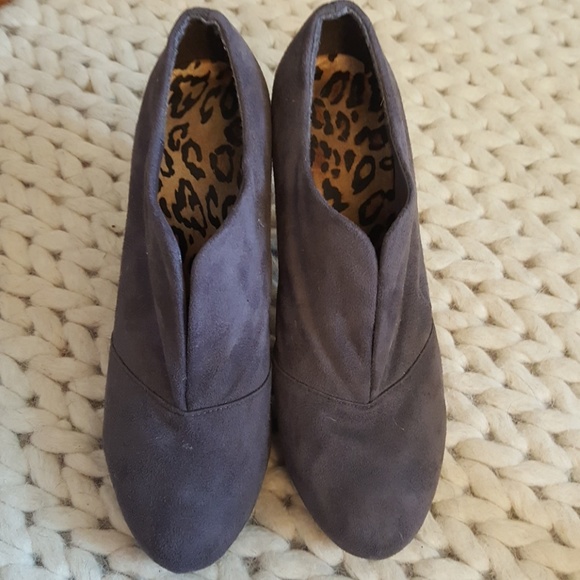 Grey booties - Picture 5 of 5